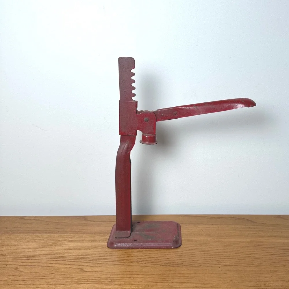 Vintage Red Metal Bottle Capper Tool Manual Hand Crank Adjustable